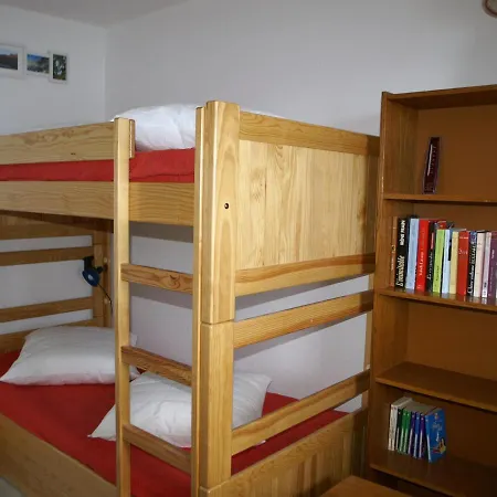 Cosy 2 Avec Balcon, Cuisine Equipee, Animaux Acceptes - Fr-1-557-91 * Les Adrets